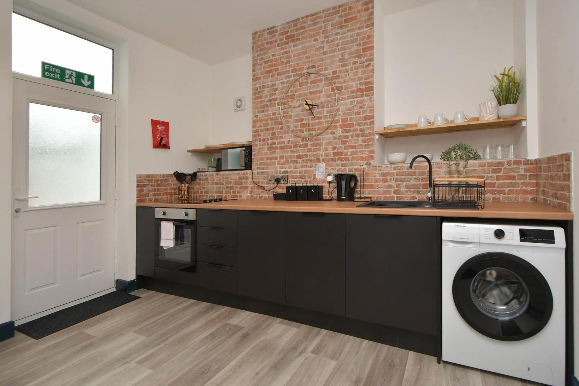 Stay At Shobnall Road Rooms And Studios Burton Burton-upon-Trent Exterior foto