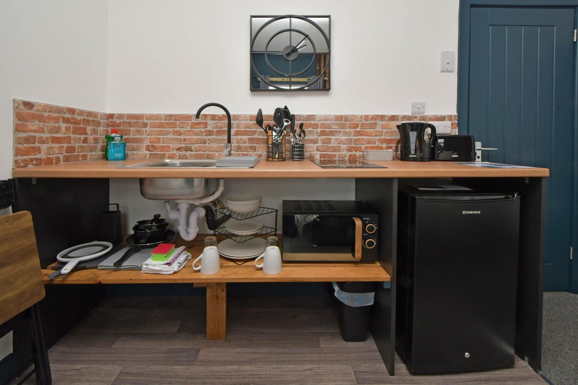 Stay At Shobnall Road Rooms And Studios Burton Burton-upon-Trent Exterior foto